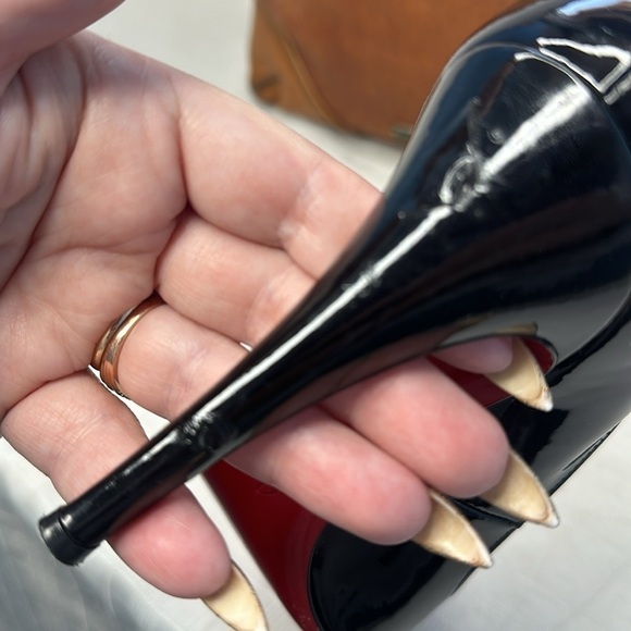 CHRISTIAN LOUBOUTIN  Black Patent Leather Decollete 868 100 size 38 - Picture 9 of 11